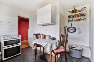 Kitchen/Diner- click for photo gallery